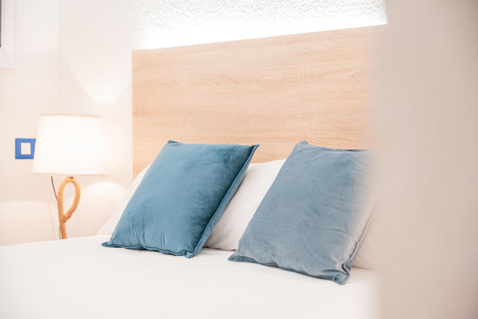 רוזס Santa Llucia Apartaments מראה חיצוני תמונה