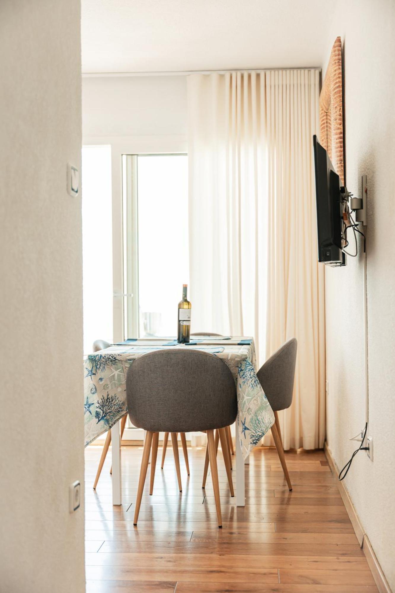 רוזס Santa Llucia Apartaments מראה חיצוני תמונה