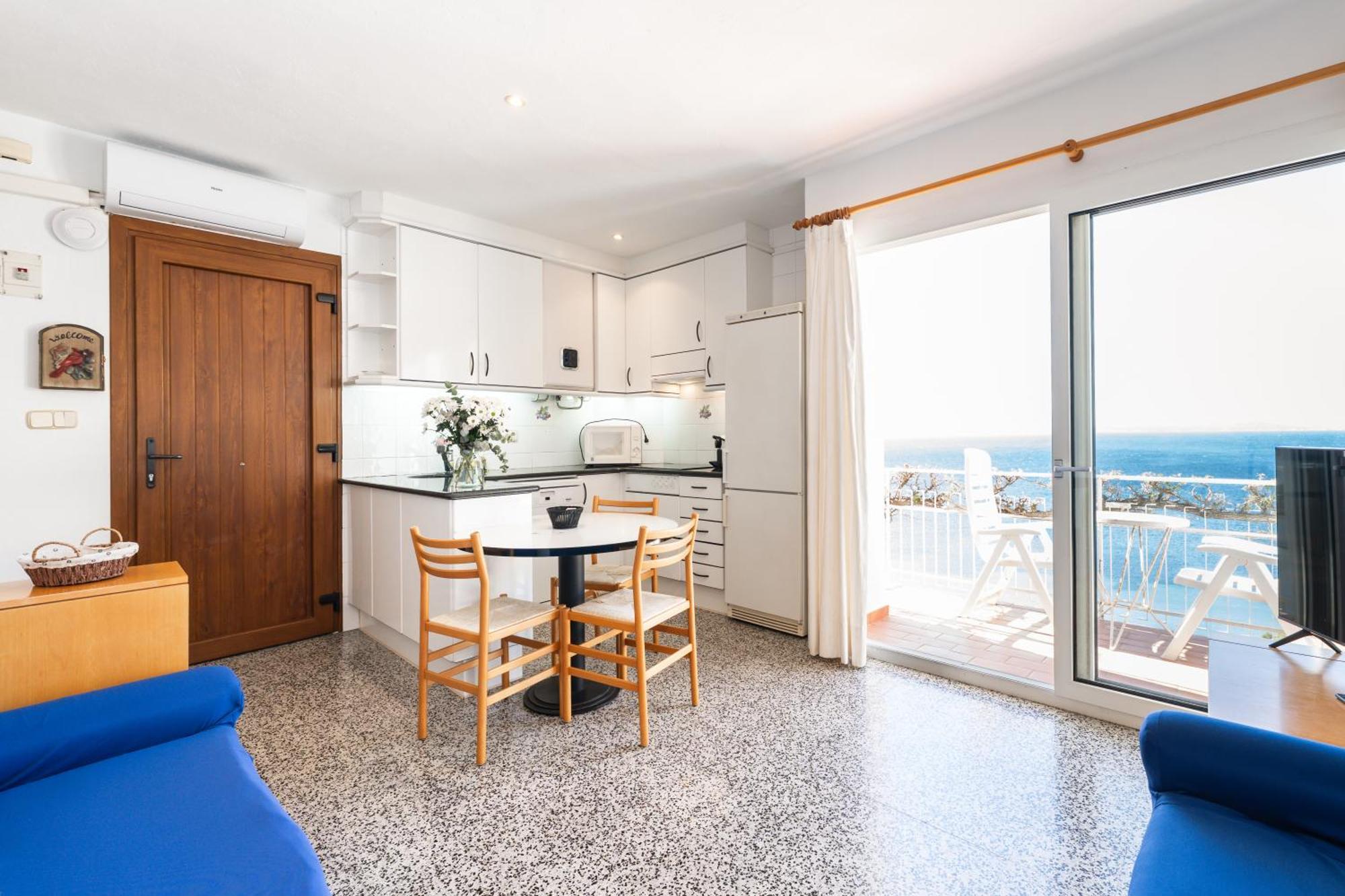 רוזס Santa Llucia Apartaments מראה חיצוני תמונה