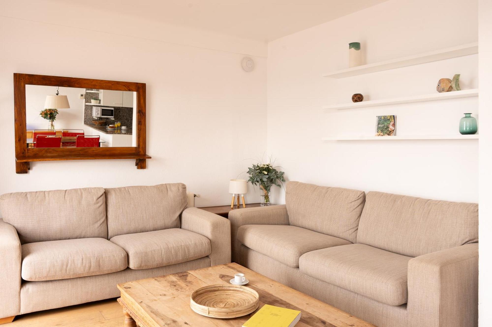 רוזס Santa Llucia Apartaments מראה חיצוני תמונה