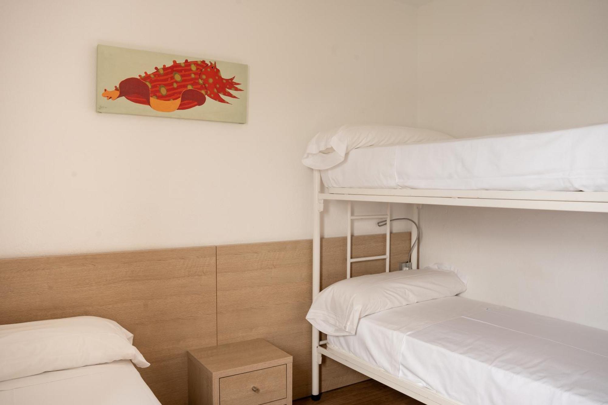 רוזס Santa Llucia Apartaments מראה חיצוני תמונה