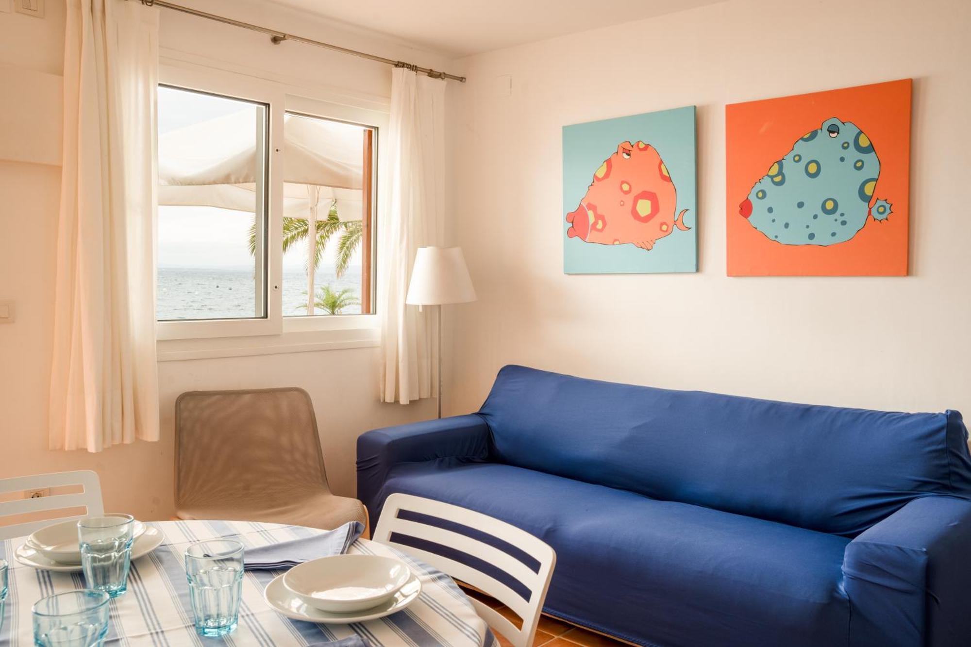 רוזס Santa Llucia Apartaments מראה חיצוני תמונה