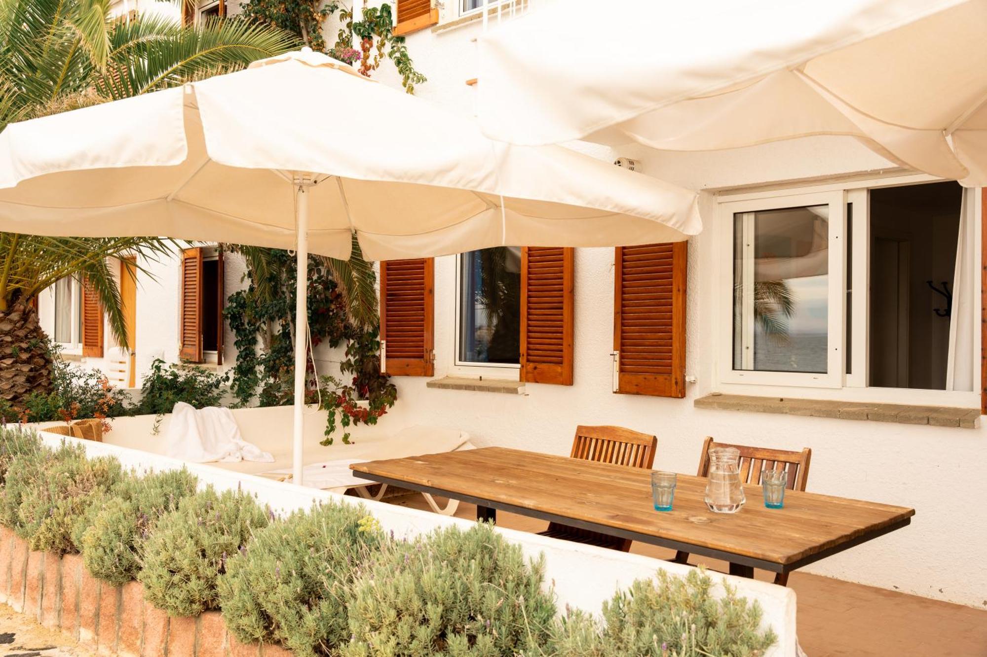 רוזס Santa Llucia Apartaments מראה חיצוני תמונה
